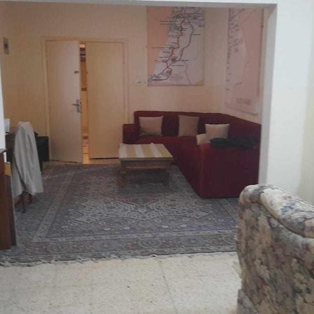 Student House Hostel Μάνταμπα Εξωτερικό φωτογραφία