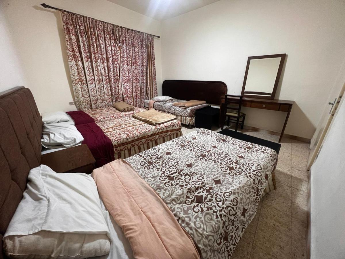 Student House Hostel Μάνταμπα Εξωτερικό φωτογραφία