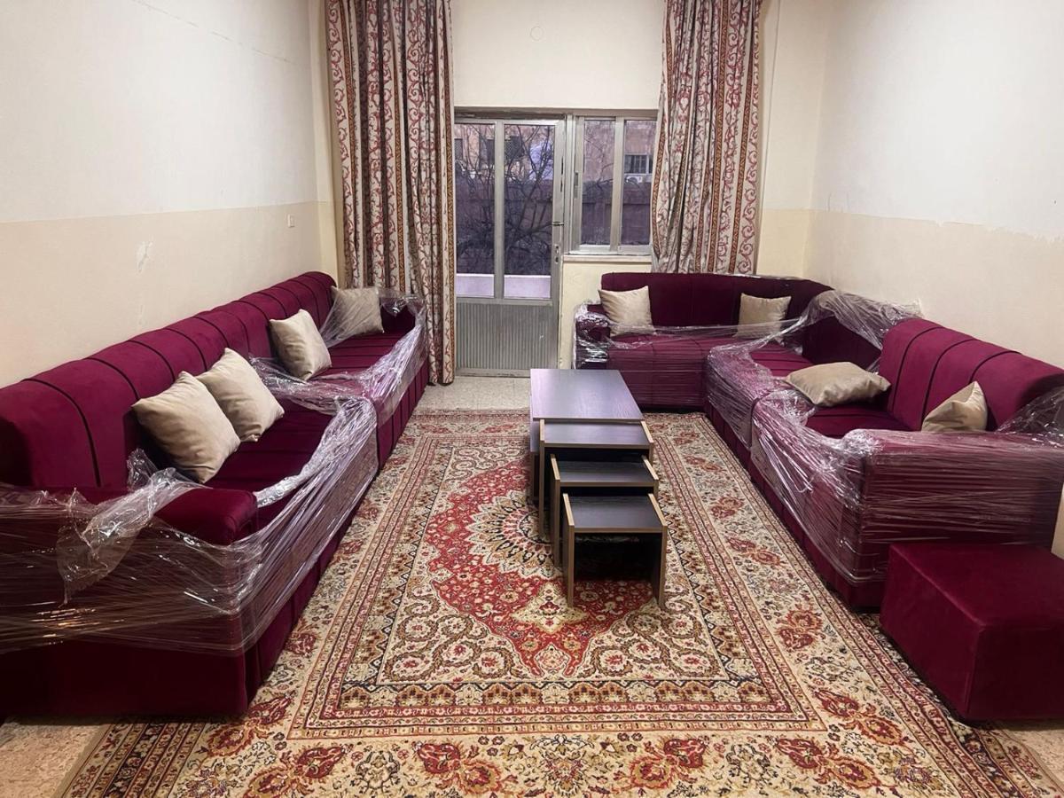 Student House Hostel Μάνταμπα Εξωτερικό φωτογραφία