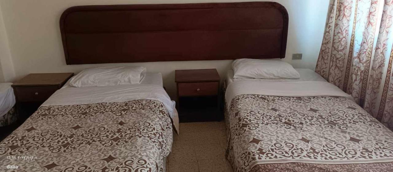 Student House Hostel Μάνταμπα Εξωτερικό φωτογραφία